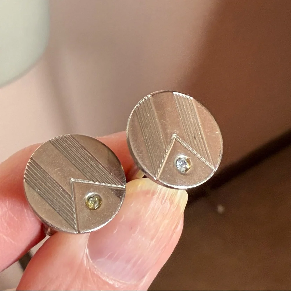 Vintage 1940's art deco silver textured striped round cufflinks